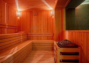 بجانب شاطئ كليوباترا -مجمع حديث - شقة غرفة وصالة -في مركز الانيا 