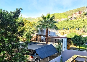 بجانب شاطئ كليوباترا -مجمع حديث - شقة غرفة وصالة -في مركز الانيا 