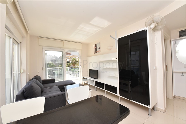 ضمن منطقة اوبا المركزية -شقة غرفة وصالة -مفروشة -في الانيا 