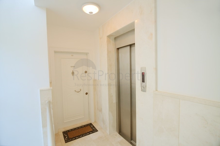 ضمن منطقة اوبا المركزية -شقة غرفة وصالة -مفروشة -في الانيا 