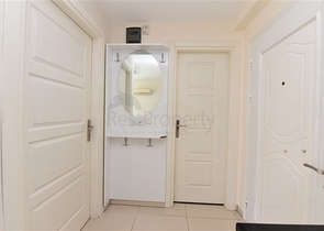 ضمن منطقة اوبا المركزية -شقة غرفة وصالة -مفروشة -في الانيا 