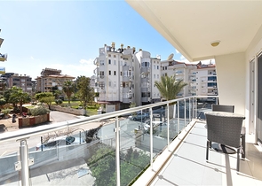 ضمن منطقة اوبا المركزية -شقة غرفة وصالة -مفروشة -في الانيا 