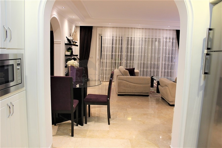 فيلا مستقلة - مسبح خاص -3 غرف وصالة مفروشة -في كارجي جاك / الانيا 