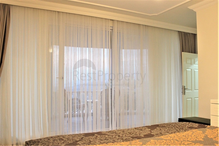 فيلا مستقلة - مسبح خاص -3 غرف وصالة مفروشة -في كارجي جاك / الانيا 