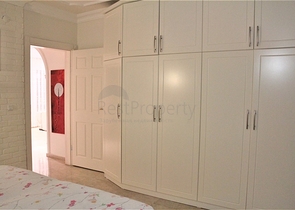 فيلا مستقلة - مسبح خاص -3 غرف وصالة مفروشة -في كارجي جاك / الانيا 