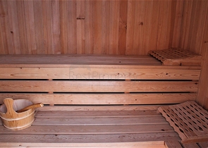 فيلا مستقلة - مسبح خاص -3 غرف وصالة مفروشة -في كارجي جاك / الانيا 