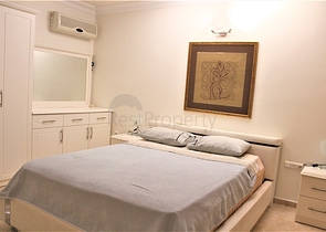 فيلا مستقلة - مسبح خاص -3 غرف وصالة مفروشة -في كارجي جاك / الانيا 