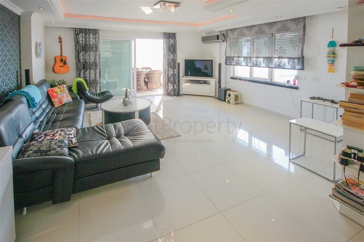 اطلالة بحر ساحرة -دوبلكس فاخرة -3 غرف وصالة -في مهموتلار / الانيا 