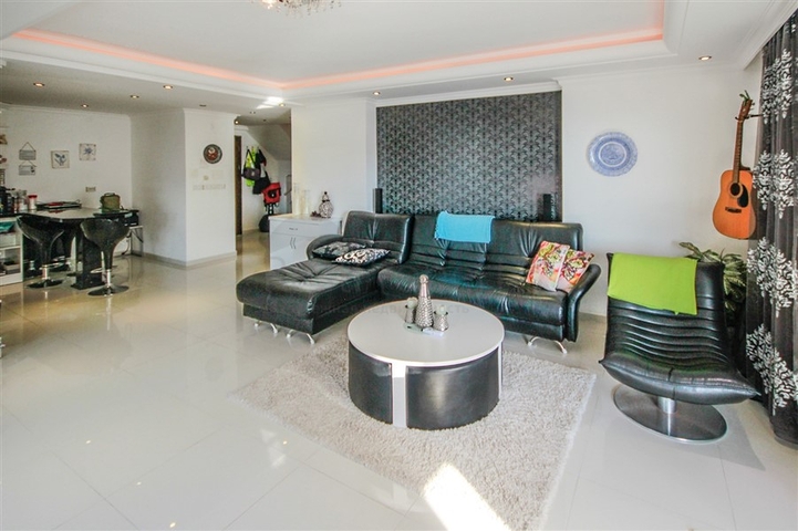 اطلالة بحر ساحرة -دوبلكس فاخرة -3 غرف وصالة -في مهموتلار / الانيا 