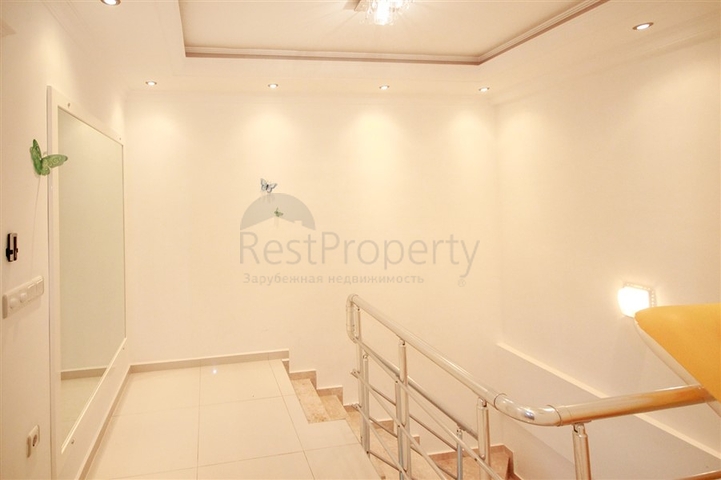 اطلالة بحر ساحرة -دوبلكس فاخرة -3 غرف وصالة -في مهموتلار / الانيا 