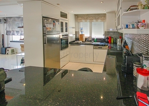 اطلالة بحر ساحرة -دوبلكس فاخرة -3 غرف وصالة -في مهموتلار / الانيا 