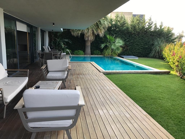 اطلالة بحرية -فيلا مميزة -تصميم 2+3 - في بودروم 