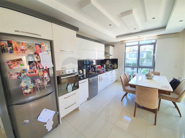 مجمع بخدمات 5 نجوم -شقة 2 غرفة وصالة - في توسمور / الانيا 