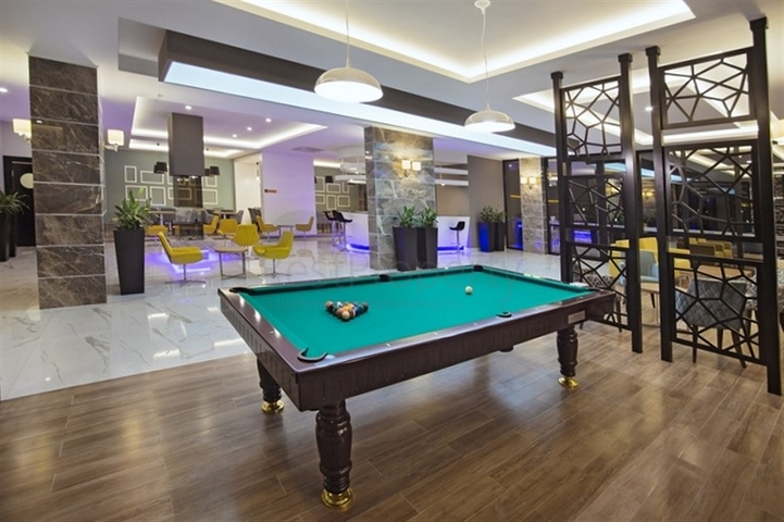 مجمع بخدمات 5 نجوم -شقة 2 غرفة وصالة - في توسمور / الانيا 