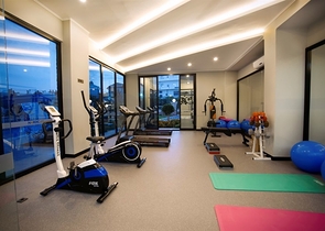 مجمع بخدمات 5 نجوم -شقة 2 غرفة وصالة - في توسمور / الانيا 