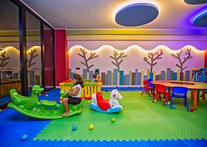 مجمع بخدمات 5 نجوم -شقة 2 غرفة وصالة - في توسمور / الانيا 