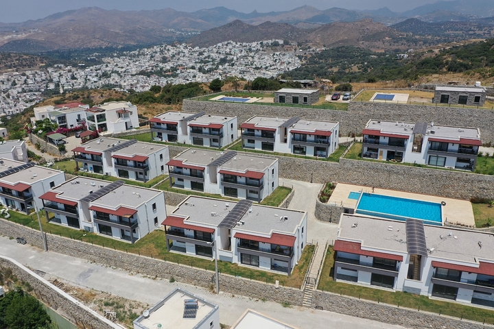 شقق وفلل بأسعار مناسبة -في بودروم 