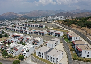 شقق وفلل بأسعار مناسبة -في بودروم 