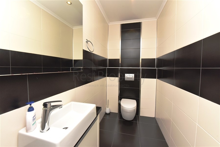 مجمع فاخر على البحر مباشرة - شقة دوبلكس ارضية 3 غرف -في كارجي جاك / الانيا 