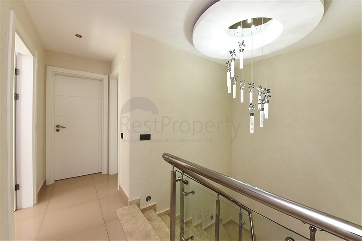 مجمع فاخر على البحر مباشرة - شقة دوبلكس ارضية 3 غرف -في كارجي جاك / الانيا 