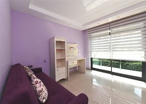 مجمع فاخر على البحر مباشرة - شقة دوبلكس ارضية 3 غرف -في كارجي جاك / الانيا 