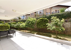 مجمع فاخر على البحر مباشرة - شقة دوبلكس ارضية 3 غرف -في كارجي جاك / الانيا 