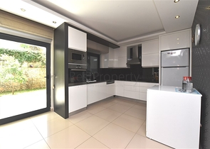 مجمع فاخر على البحر مباشرة - شقة دوبلكس ارضية 3 غرف -في كارجي جاك / الانيا 