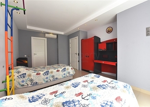 مجمع فاخر على البحر مباشرة - شقة دوبلكس ارضية 3 غرف -في كارجي جاك / الانيا 