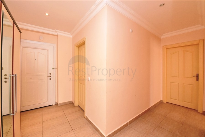 موقع مميز بجانب مول الانيوم -شقة 2غرفة وصالة -في اوبا / الانيا 