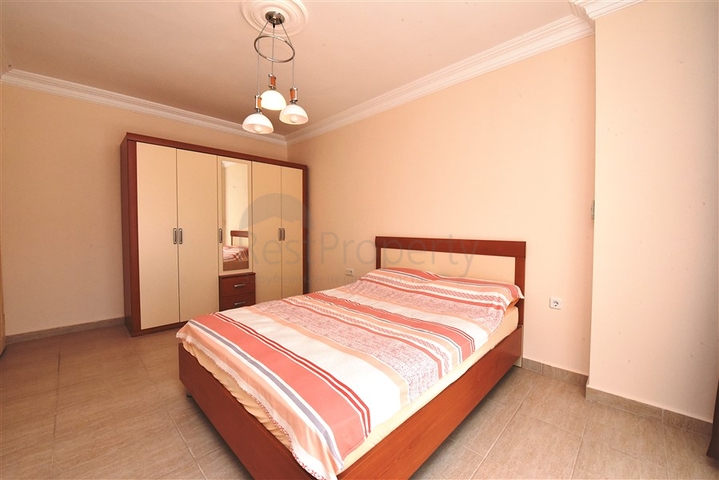 موقع مميز بجانب مول الانيوم -شقة 2غرفة وصالة -في اوبا / الانيا 