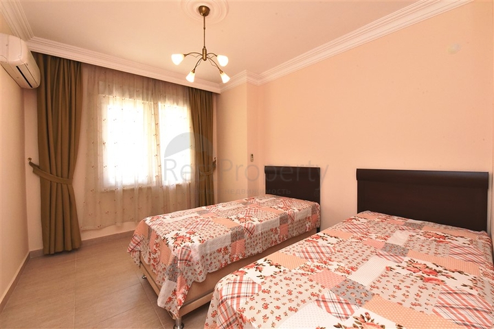 موقع مميز بجانب مول الانيوم -شقة 2غرفة وصالة -في اوبا / الانيا 