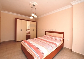 موقع مميز بجانب مول الانيوم -شقة 2غرفة وصالة -في اوبا / الانيا 