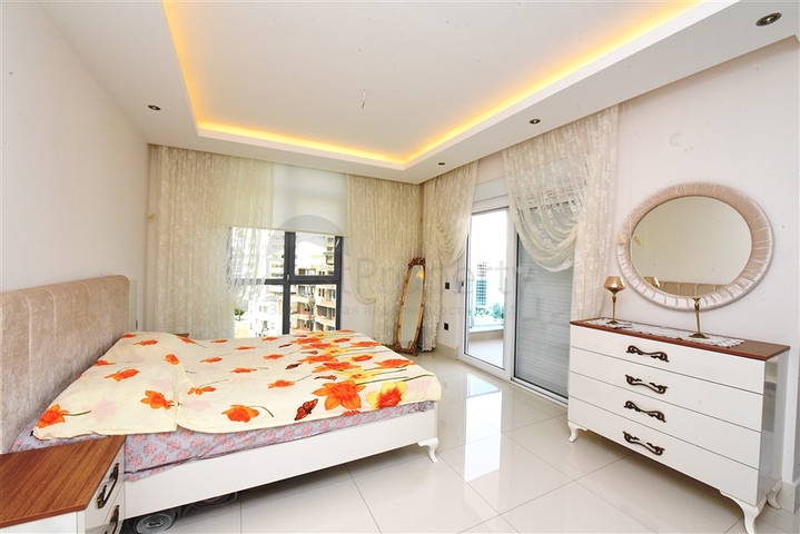 اطلالة بحر - مجمع 5 نجوم -شقة 2  غرفة وصالة -في توسمور / الانيا 