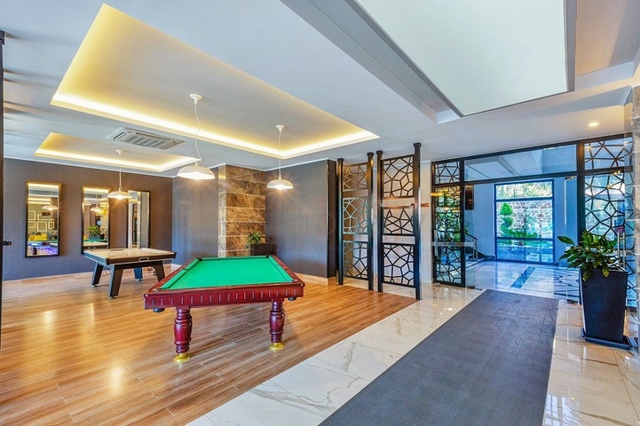 اطلالة بحر - مجمع 5 نجوم -شقة 2  غرفة وصالة -في توسمور / الانيا 