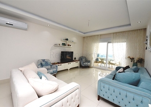 اطلالة بحر - مجمع 5 نجوم -شقة 2  غرفة وصالة -في توسمور / الانيا 