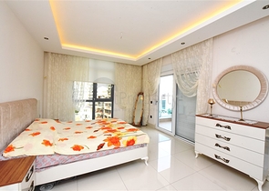 اطلالة بحر - مجمع 5 نجوم -شقة 2  غرفة وصالة -في توسمور / الانيا 