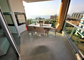 اطلالة بحر -شقة فاخرة -غرفتين وصالة - ضمن مجمع -في كارجي جاك / الانيا 