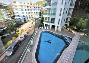 اطلالة بحر -شقة فاخرة -غرفتين وصالة - ضمن مجمع -في كارجي جاك / الانيا 