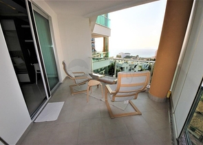 اطلالة بحر -شقة فاخرة -غرفتين وصالة - ضمن مجمع -في كارجي جاك / الانيا 