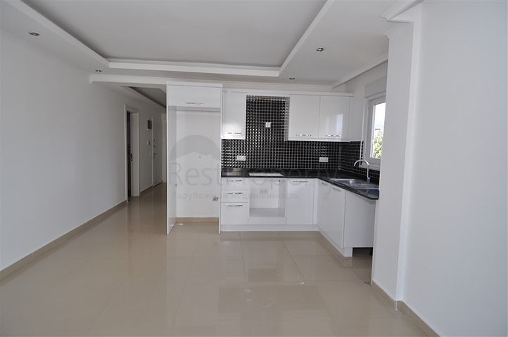 في منطقة كاستل الراقية - شقة 2 غرفة وصالة -ضمن مجمع انيق -  الانيا 