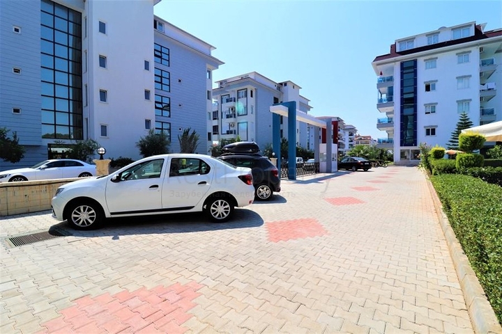 في منطقة كاستل الراقية - شقة 2 غرفة وصالة -ضمن مجمع انيق -  الانيا 