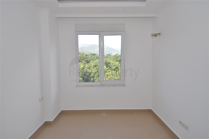 في منطقة كاستل الراقية - شقة 2 غرفة وصالة -ضمن مجمع انيق -  الانيا 