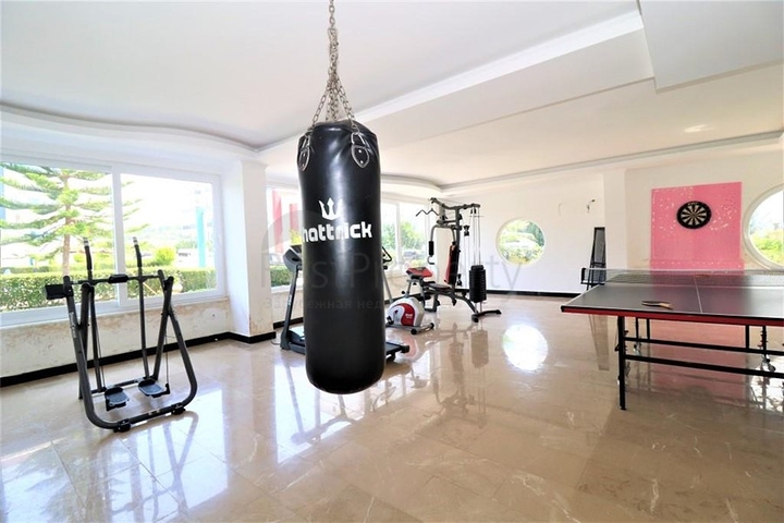 في منطقة كاستل الراقية - شقة 2 غرفة وصالة -ضمن مجمع انيق -  الانيا 