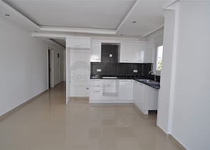 في منطقة كاستل الراقية - شقة 2 غرفة وصالة -ضمن مجمع انيق -  الانيا 