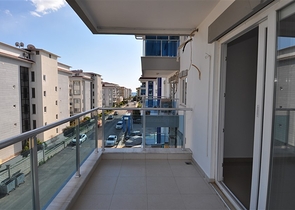 في منطقة كاستل الراقية - شقة 2 غرفة وصالة -ضمن مجمع انيق -  الانيا 