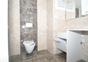 في منطقة كاستل الراقية - شقة 2 غرفة وصالة -ضمن مجمع انيق -  الانيا 