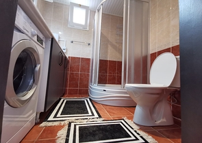 شقة عائلية 2 غرفة وصالة -مفروشة -في مهموتلار / الانيا 