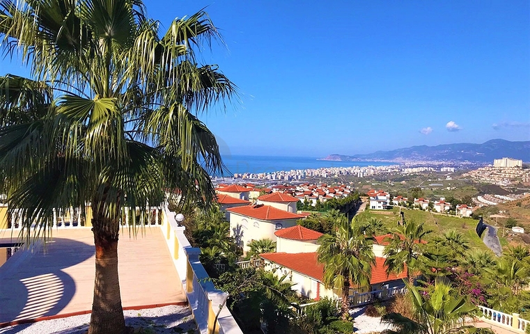 اطلالة بحر -فيلا مستقلة مع مسبج خاص -في كارجي جاك / الانيا 