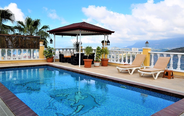 اطلالة بحر -فيلا مستقلة مع مسبج خاص -في كارجي جاك / الانيا 