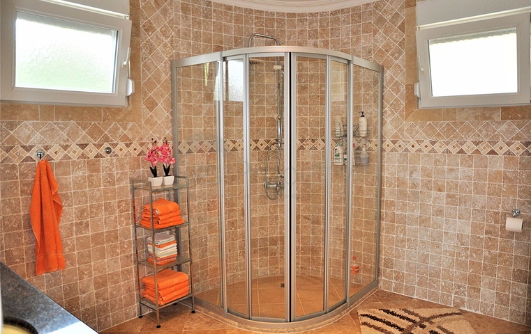 اطلالة بحر -فيلا مستقلة مع مسبج خاص -في كارجي جاك / الانيا 